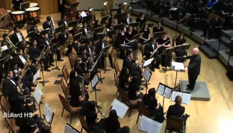 Bullard-HS-Concert-Band_1jwPOSBI4nU